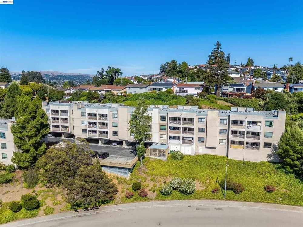 2505 Miramar Ave #114 Castro Valley, CA 94546