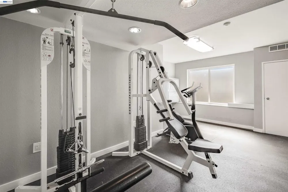 2505 Miramar Ave #114 Castro Valley, CA 94546