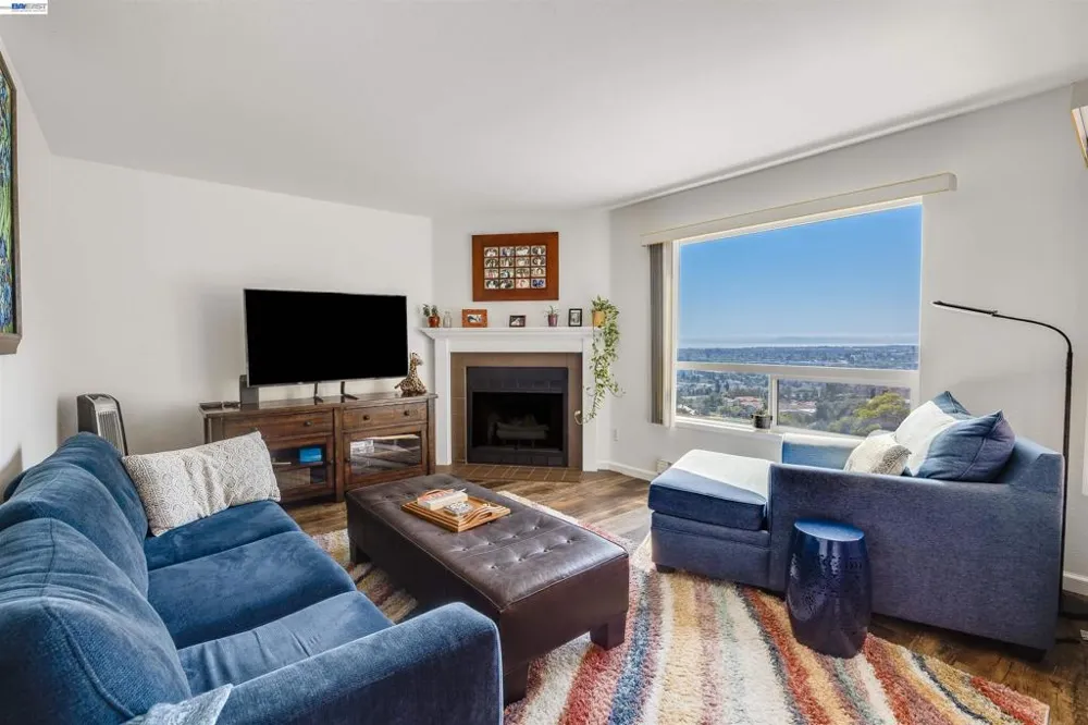2505 Miramar Ave #114 Castro Valley, CA 94546