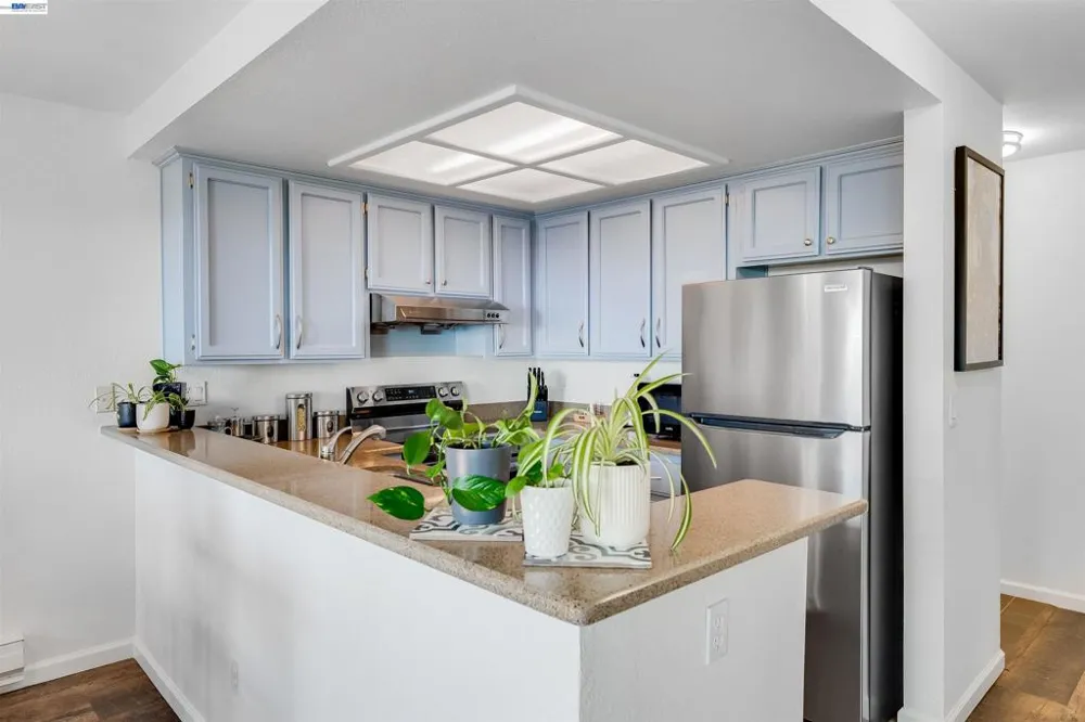 2505 Miramar Ave #114 Castro Valley, CA 94546