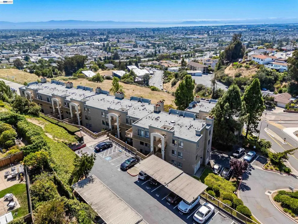 2505 Miramar Ave #114 Castro Valley, CA 94546