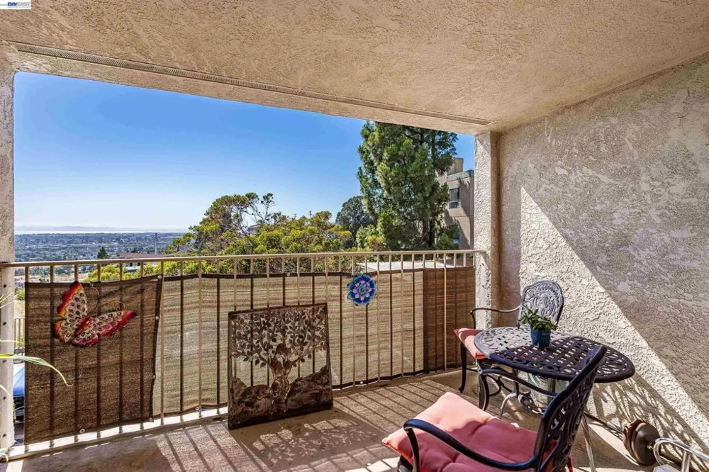 2505 Miramar Ave #114 Castro Valley, CA 94546