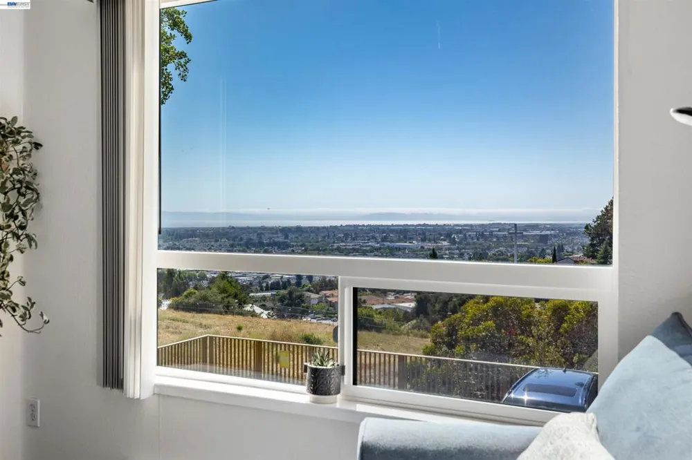 2505 Miramar Ave #114 Castro Valley, CA 94546