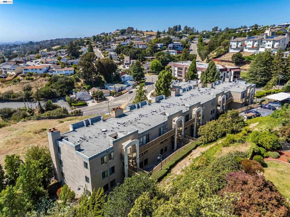 2505 Miramar Ave #114 Castro Valley, CA 94546