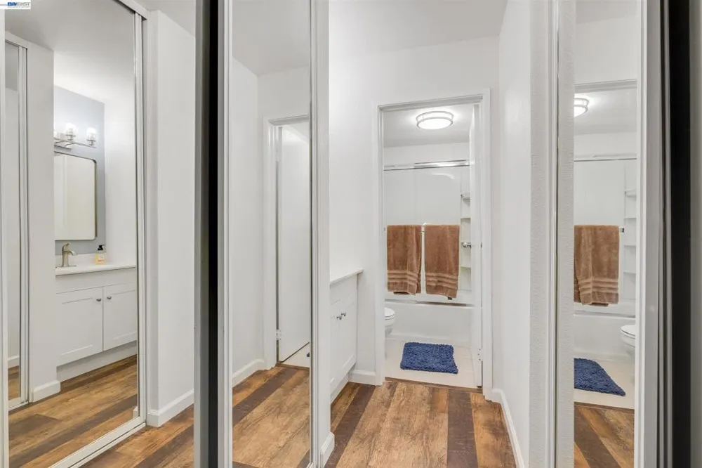 2505 Miramar Ave #114 Castro Valley, CA 94546