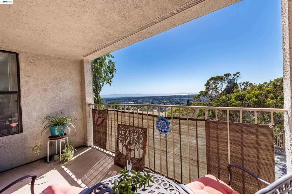 2505 Miramar Ave #114 Castro Valley, CA 94546