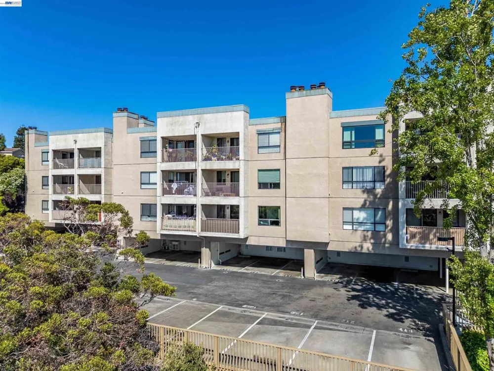 2505 Miramar Ave #114 Castro Valley, CA 94546
