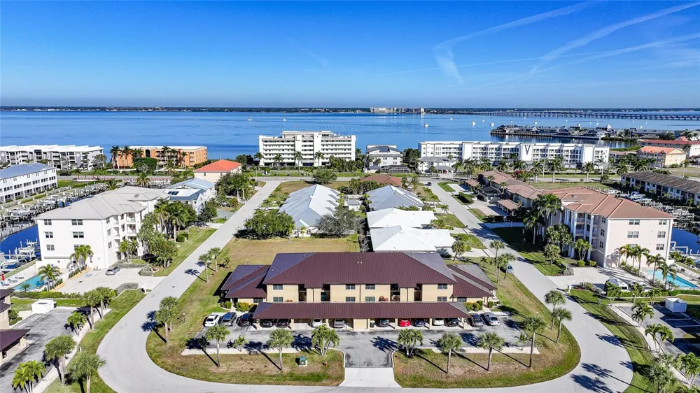 240 LEWIS CIRCLE #513 Punta Gorda, FL 33950