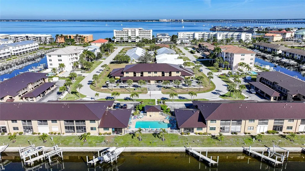 240 LEWIS CIRCLE #513 Punta Gorda, FL 33950