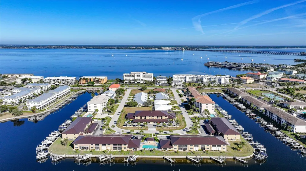 240 LEWIS CIRCLE #513 Punta Gorda, FL 33950