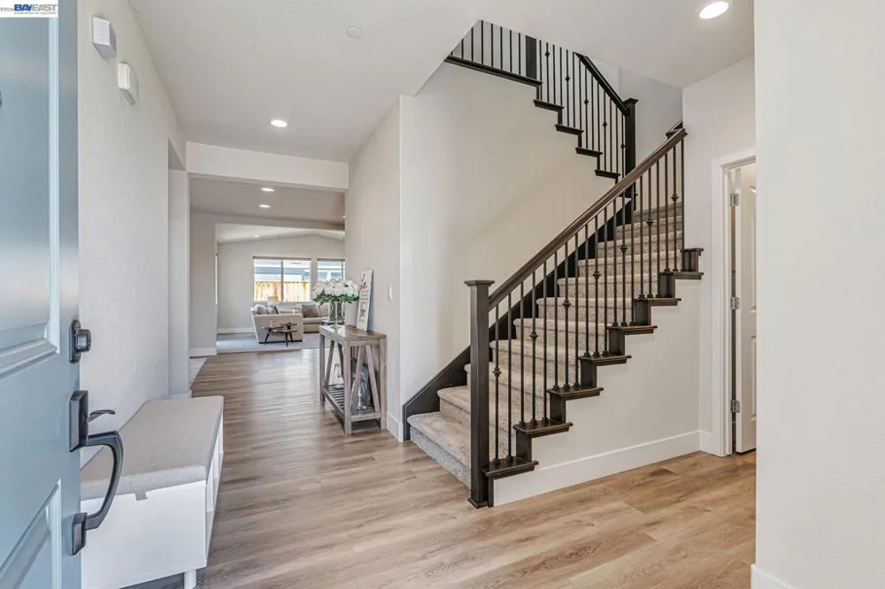 5645 Sierra Trail Way Antioch, CA 94531