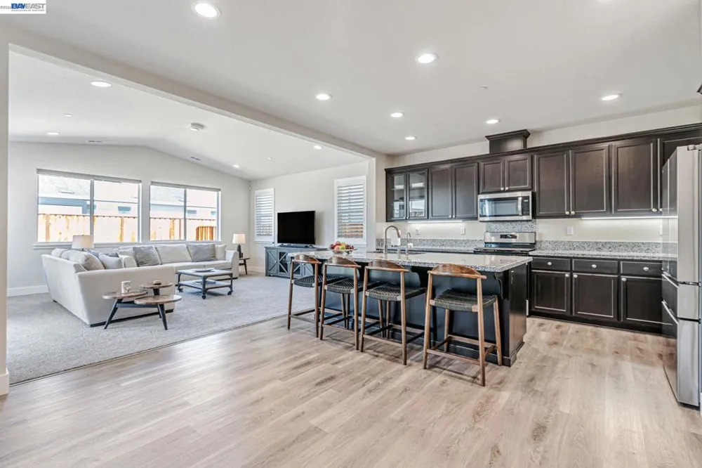 5645 Sierra Trail Way Antioch, CA 94531