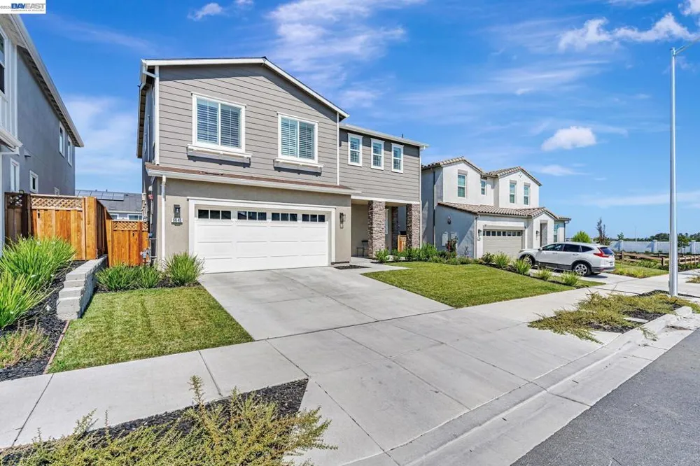5645 Sierra Trail Way Antioch, CA 94531