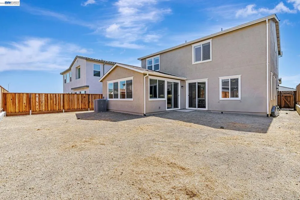 5645 Sierra Trail Way Antioch, CA 94531