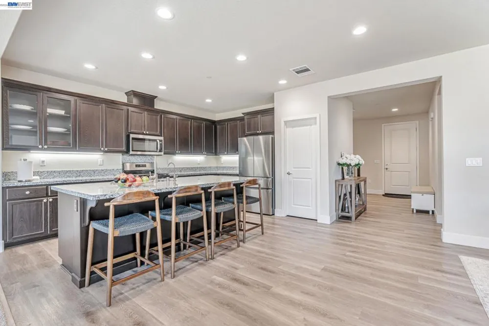 5645 Sierra Trail Way Antioch, CA 94531