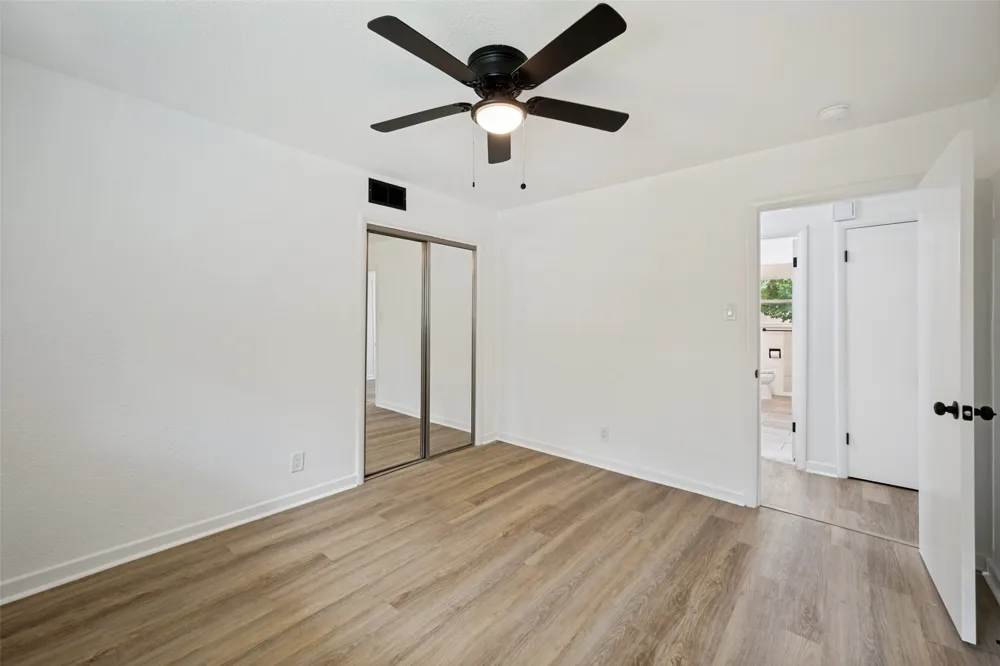 1112 Karla Drive Hurst, TX 76053