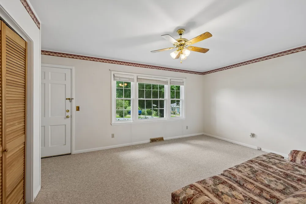 708 Hickory St Centerville, TN 37033