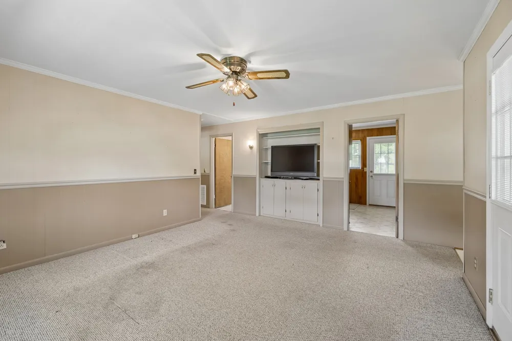 708 Hickory St Centerville, TN 37033