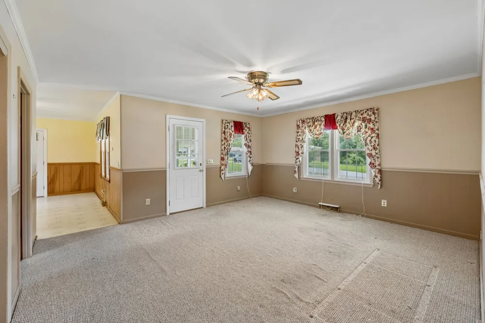 708 Hickory St Centerville, TN 37033