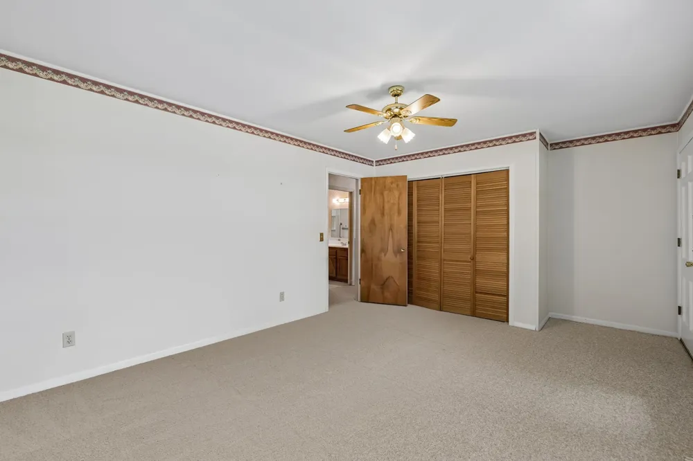 708 Hickory St Centerville, TN 37033