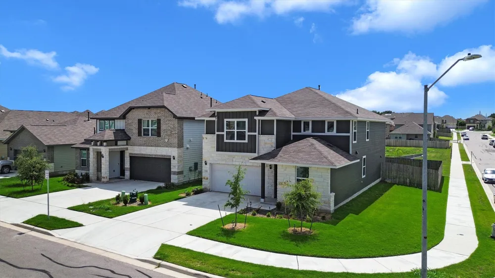 722 Palo Brea Loop Hutto, TX 78634