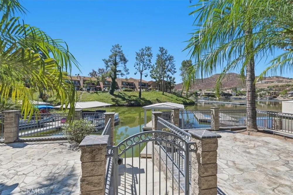 30294 Little Harbor Canyon Lake, CA 92587