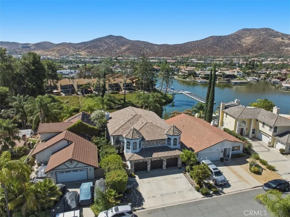 30294 Little Harbor Canyon Lake, CA 92587