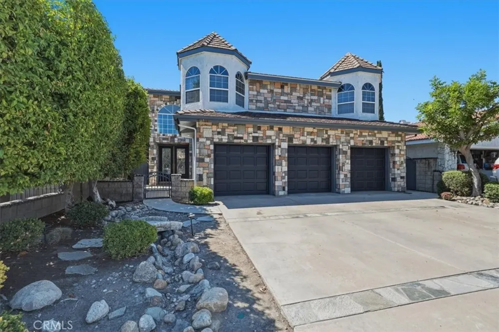 30294 Little Harbor Canyon Lake, CA 92587