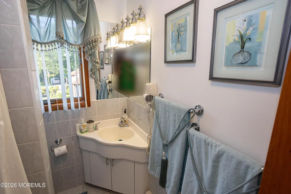 58 Miara Street Parlin, NJ 08859