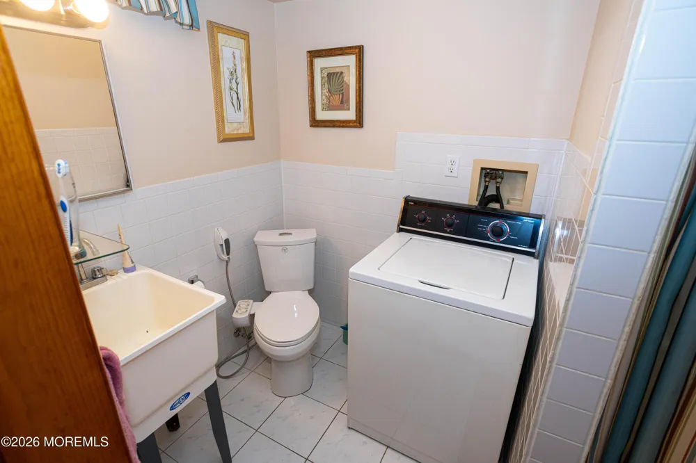 58 Miara Street Parlin, NJ 08859