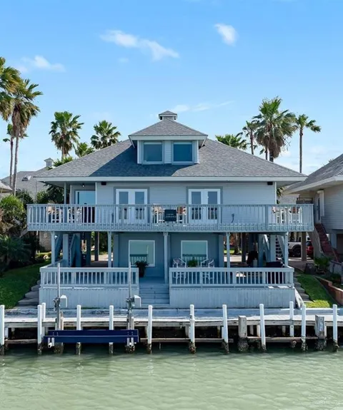 1028&29 W Scallop Street