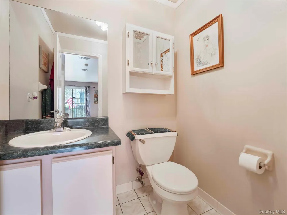 26 Klint Court Nanuet, NY 10954