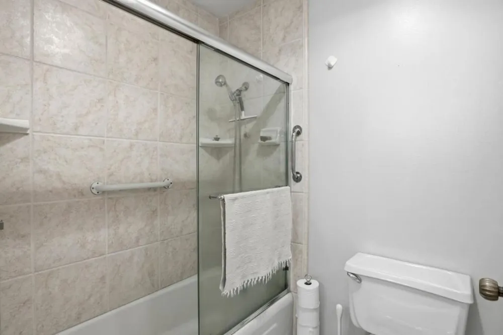 5449 Cribari Green San Jose, CA 95135