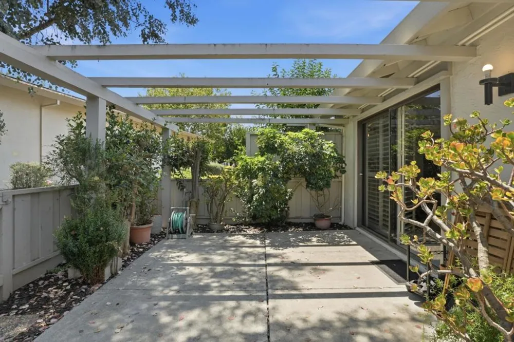 5449 Cribari Green San Jose, CA 95135