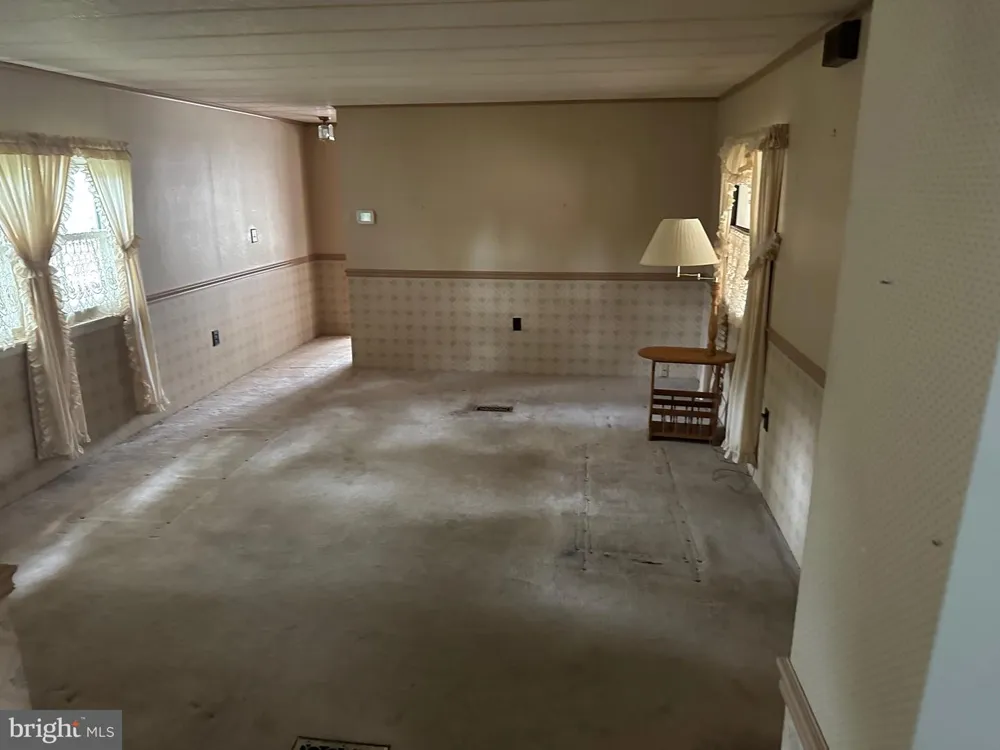 1027 PINE CIRCLE Telford, PA 18969