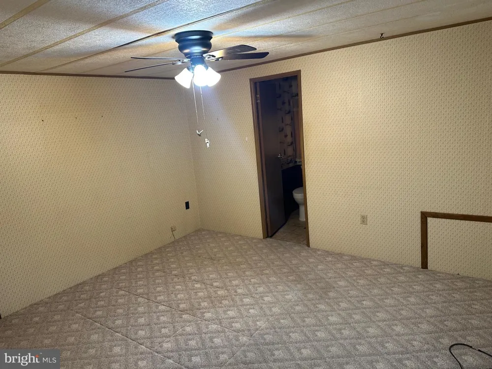 1027 PINE CIRCLE Telford, PA 18969