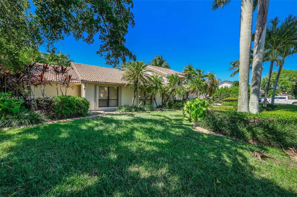 14941 SW 164th Ter Miami, FL 33187