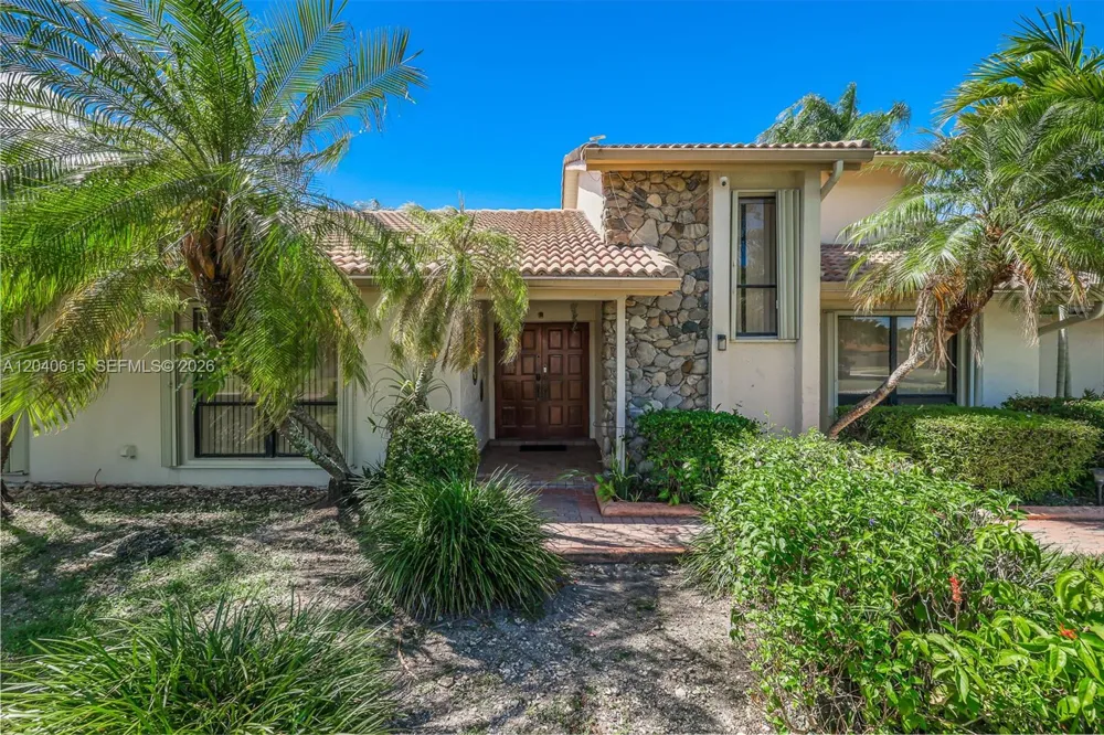 14941 SW 164th Ter Miami, FL 33187