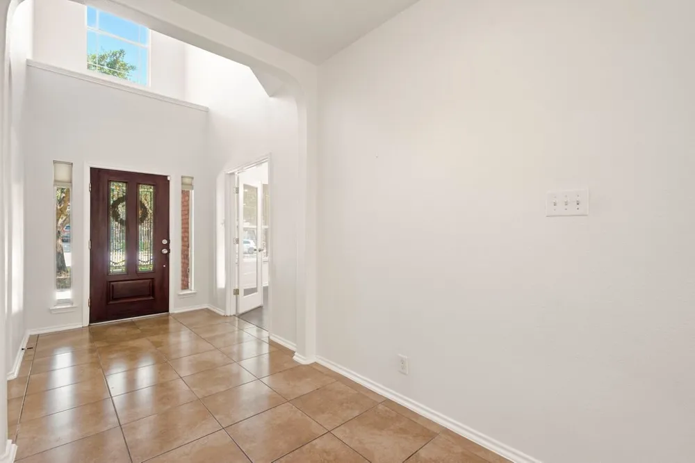 611 Secretariat Drive Cibolo, TX 78108