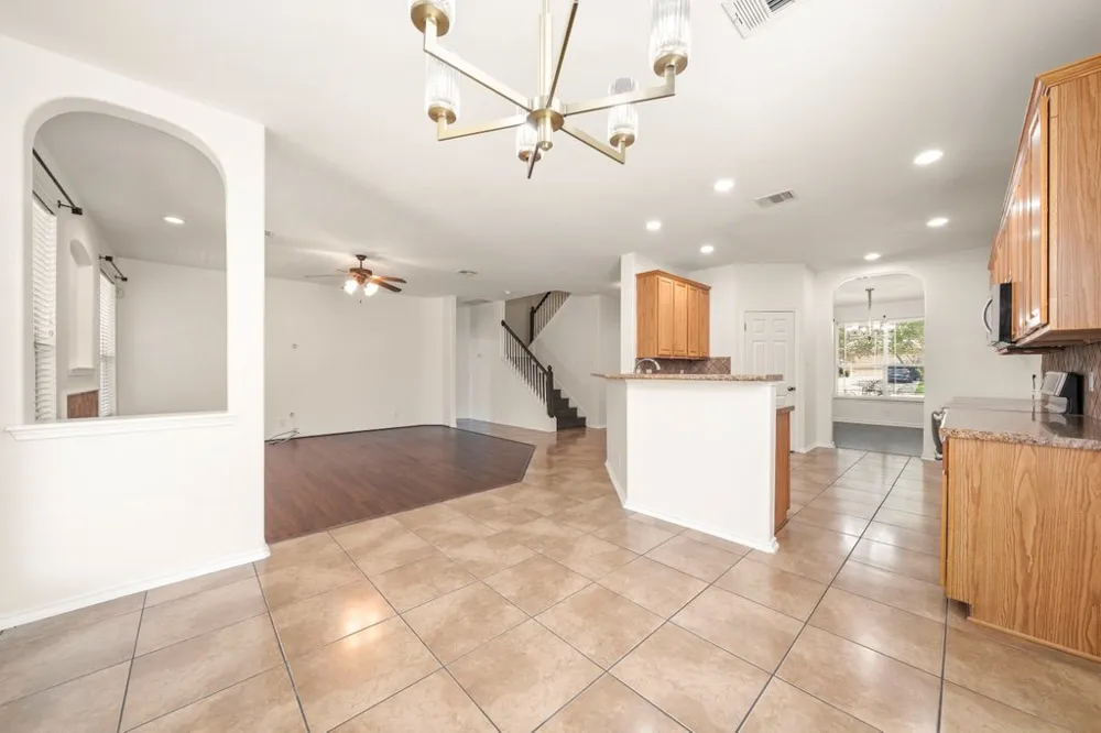 611 Secretariat Drive Cibolo, TX 78108