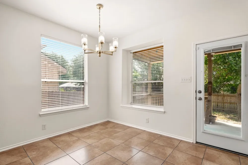 611 Secretariat Drive Cibolo, TX 78108