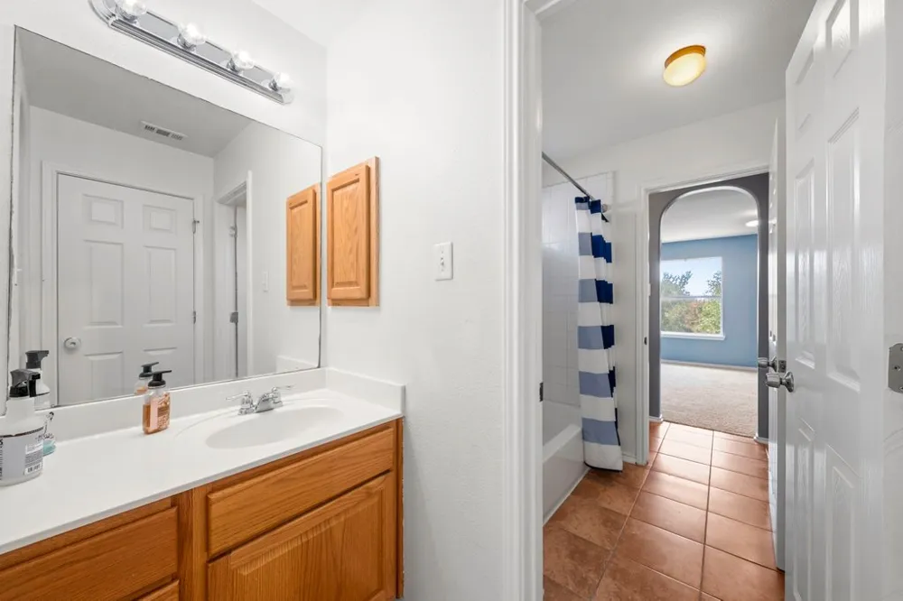 611 Secretariat Drive Cibolo, TX 78108