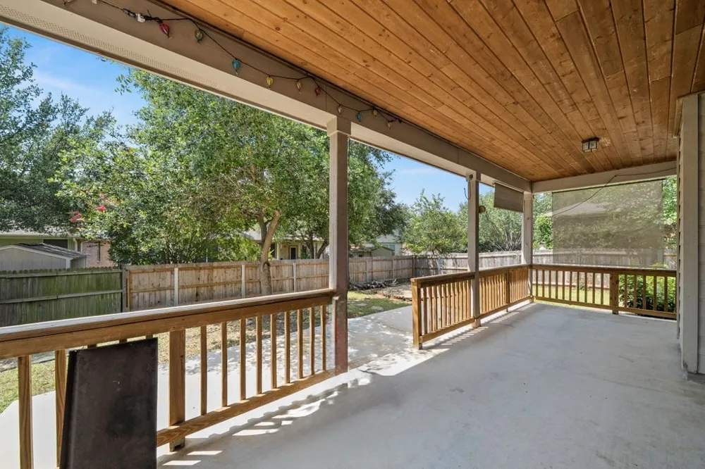 611 Secretariat Drive Cibolo, TX 78108