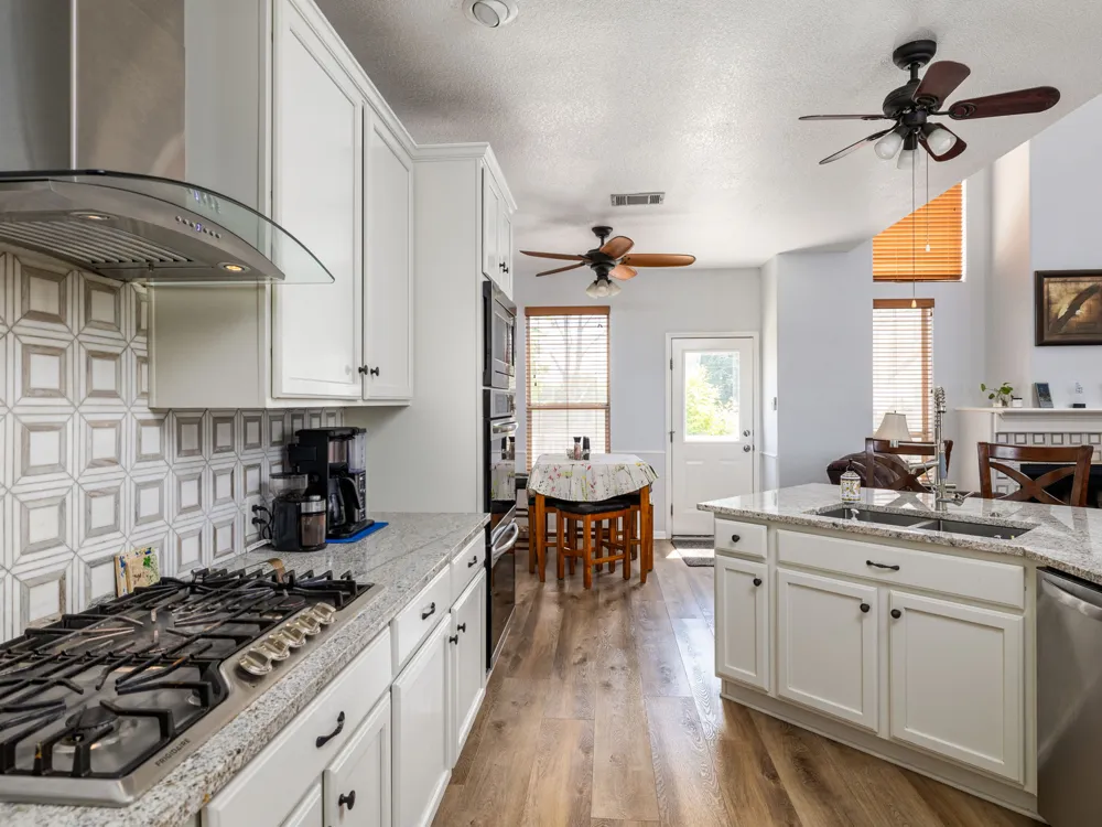 16019 Dark Lane Austin, TX 78717