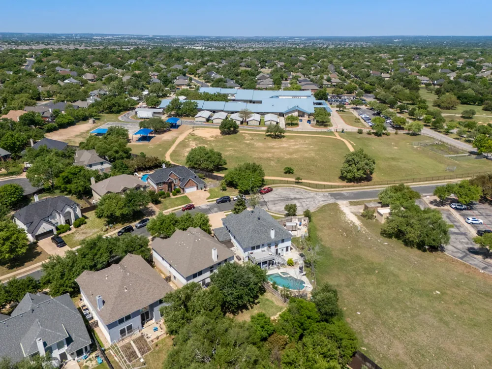 16019 Dark Lane Austin, TX 78717