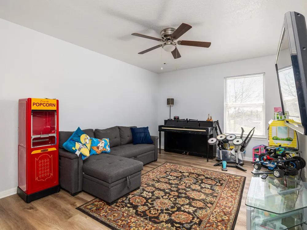 16019 Dark Lane Austin, TX 78717