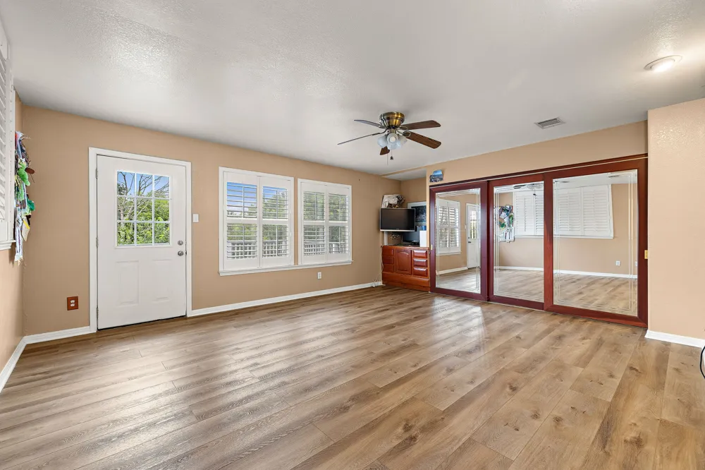 16019 Dark Lane Austin, TX 78717