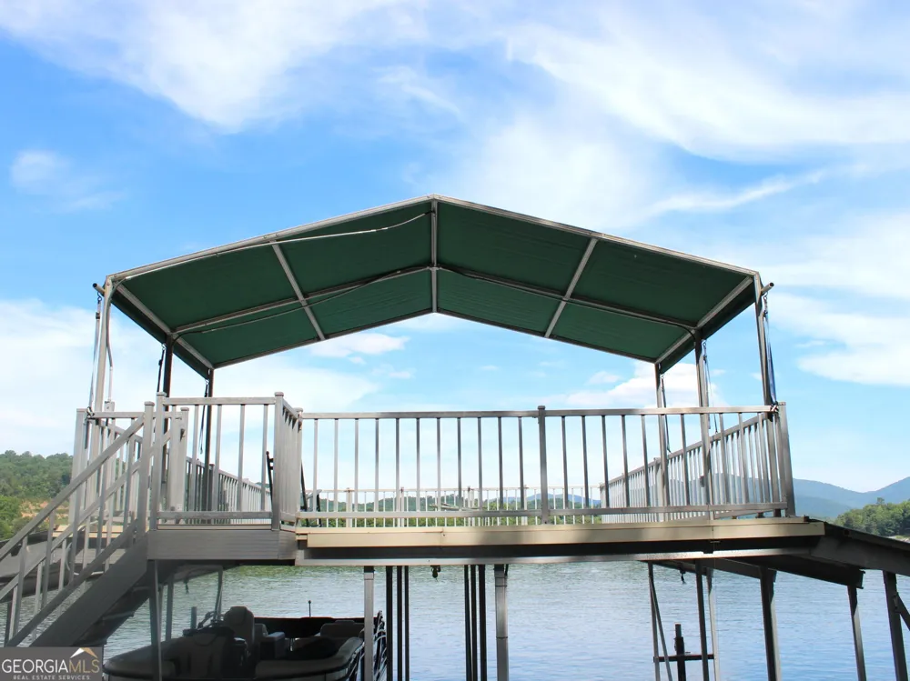772 Big Oak LN Hiawassee, GA 30546