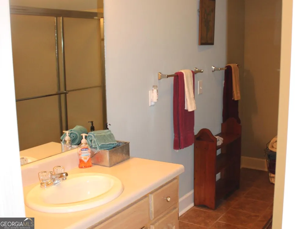 772 Big Oak LN Hiawassee, GA 30546