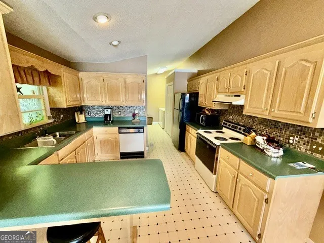772 Big Oak LN Hiawassee, GA 30546